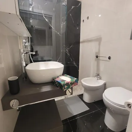 La Casa Di Susien * Неаполь